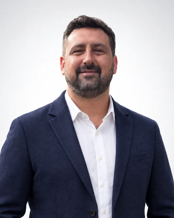 Martín Mélica — Director en Comunidad Amanecer