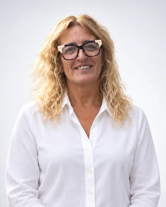 Viviana Ruiz — Directora y Coordinadora en Comunidad Amanecer